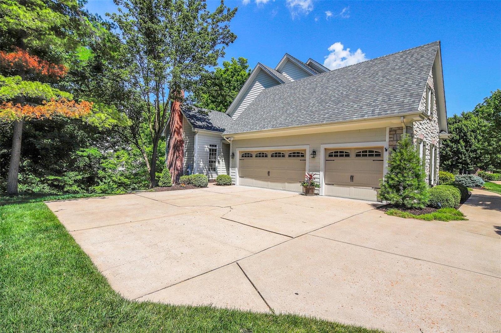 Crossing At Chesterfield The - Residential