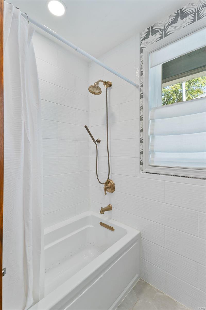 Waveland Park - Residential