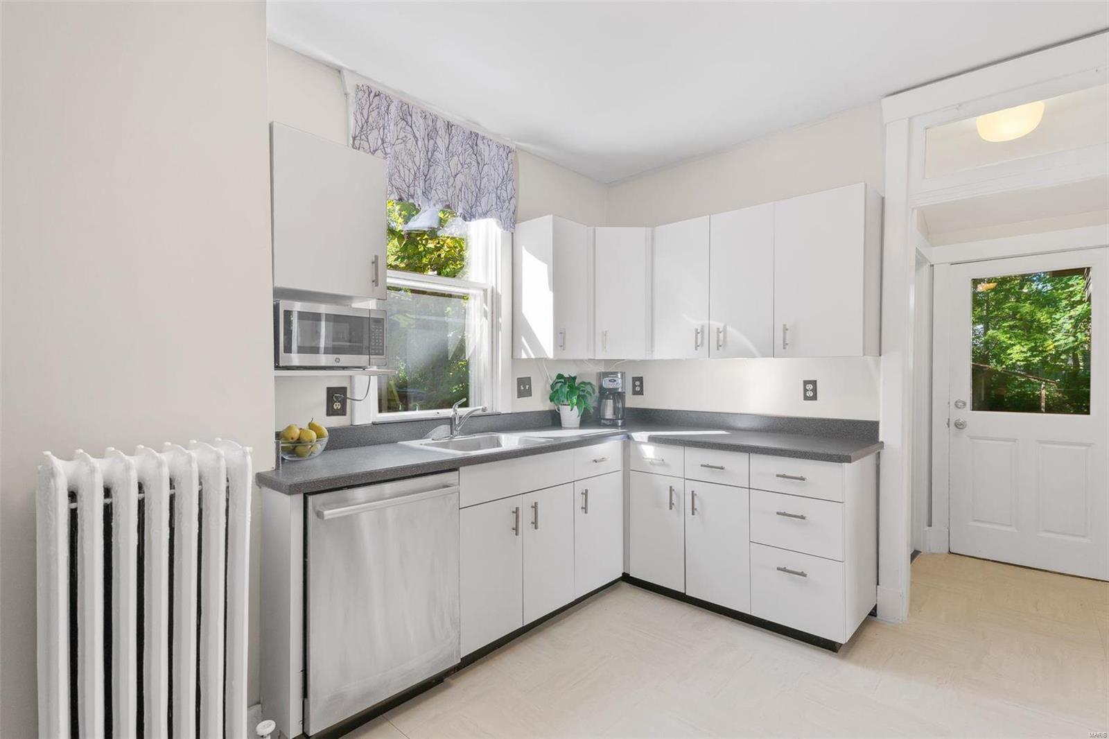 Waveland Park - Residential