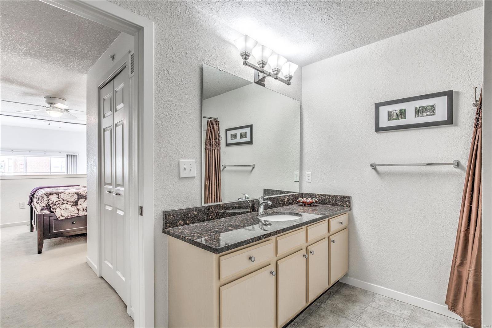 Loft Condo At Station Plaza The - Residential