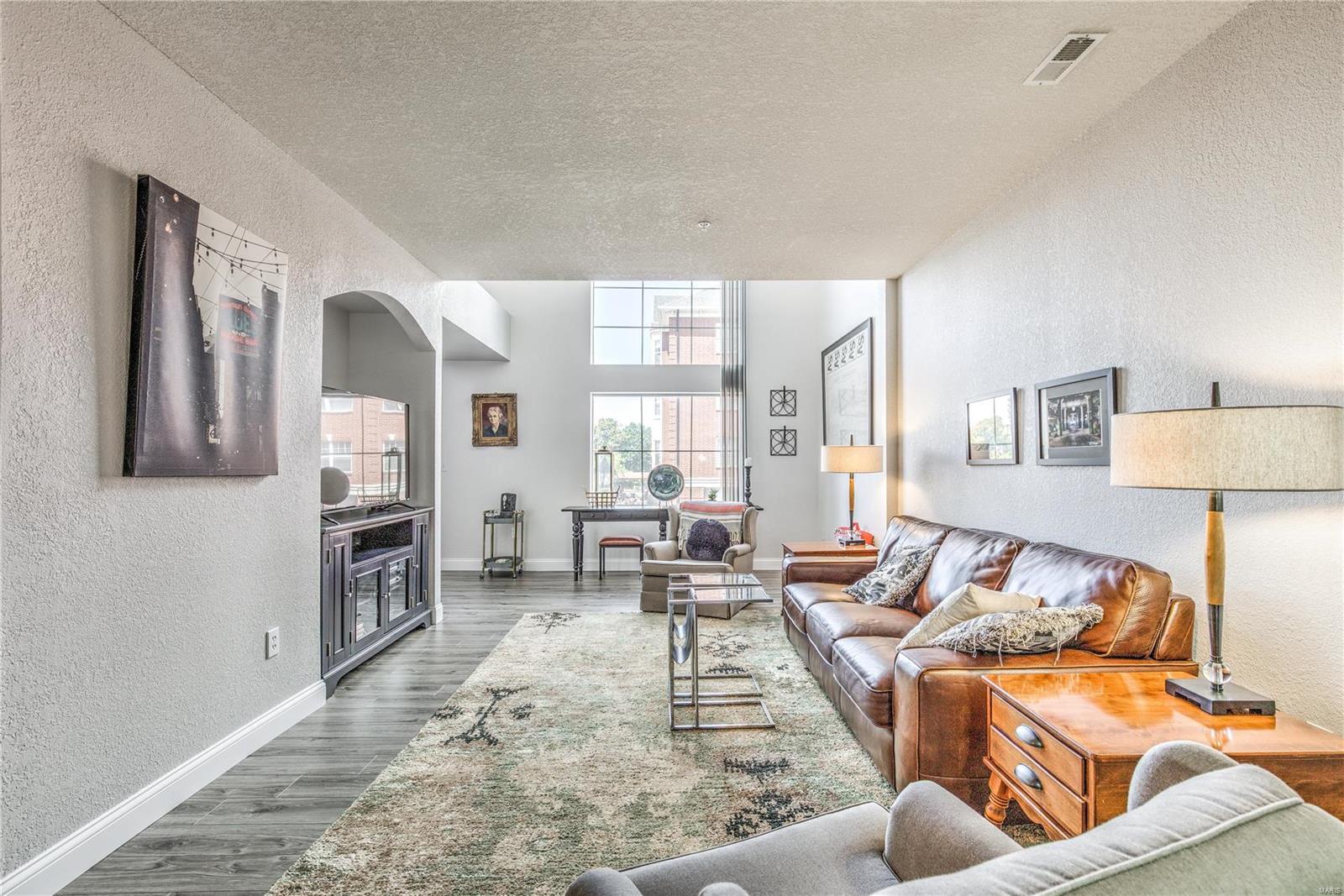 Loft Condo At Station Plaza The - Residential