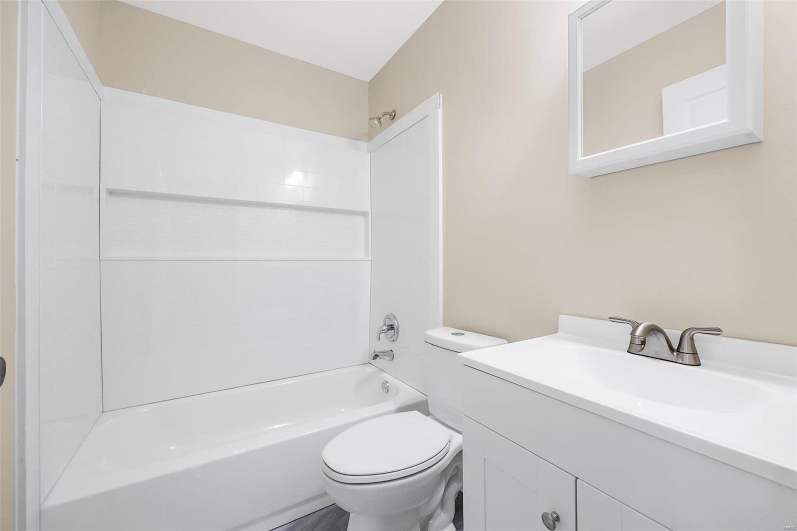 Greenwood Ac - Residential