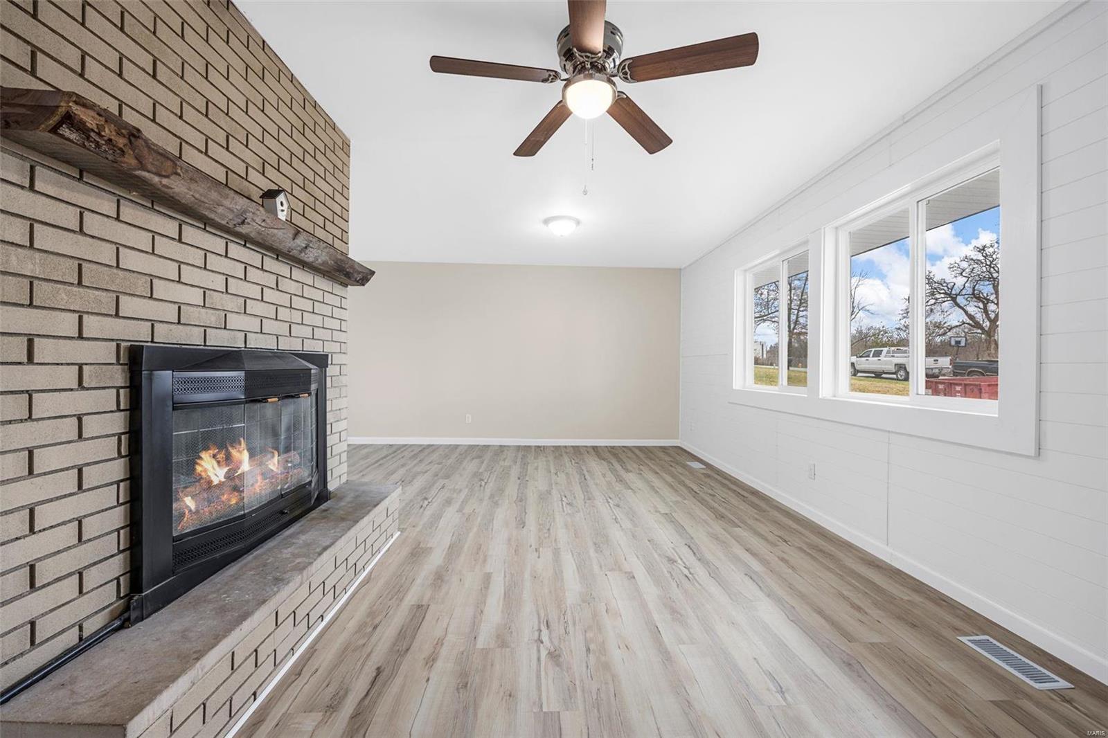 Greenwood Ac - Residential