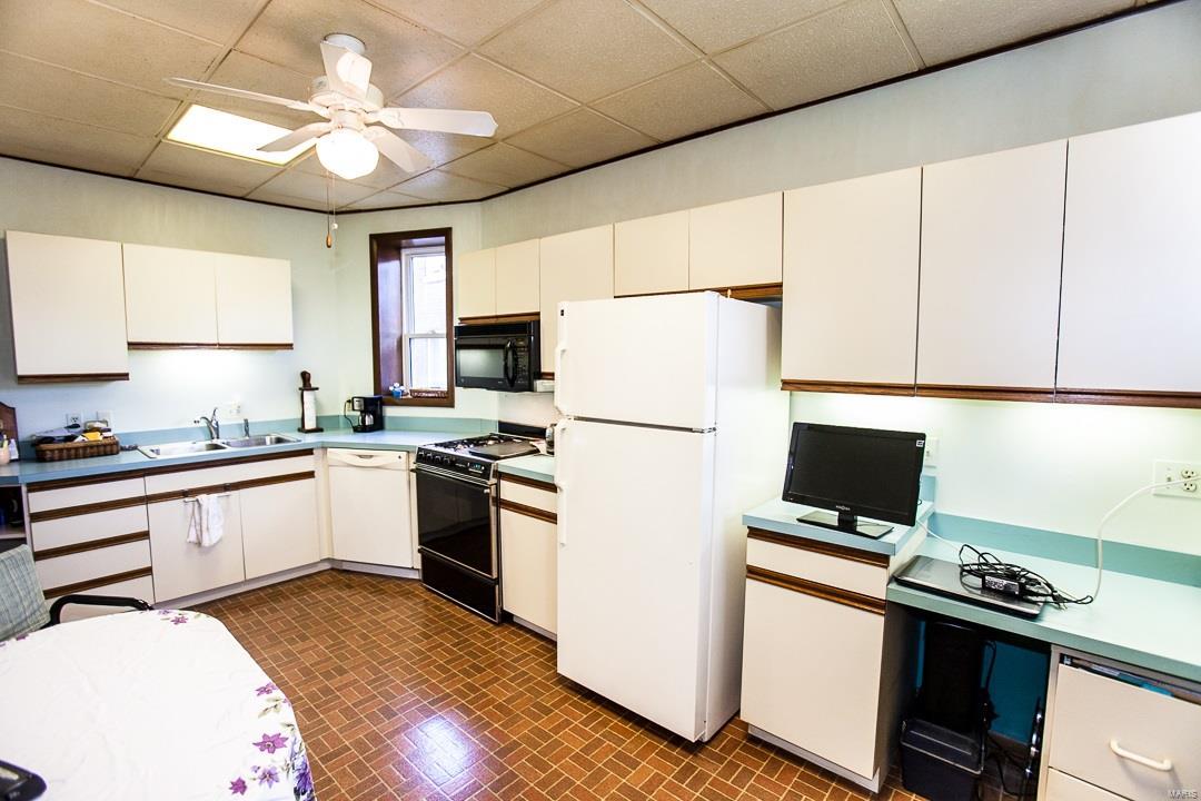 St Louis Commons Add - Residential Income