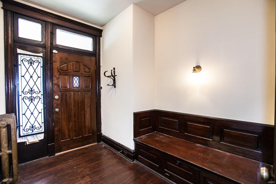 St Louis Commons Add - Residential Income