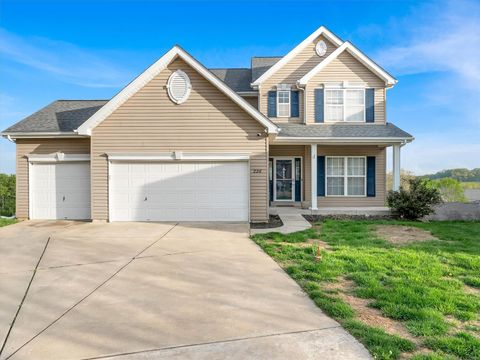 226 Hunters Heights Court Eureka MO 63025