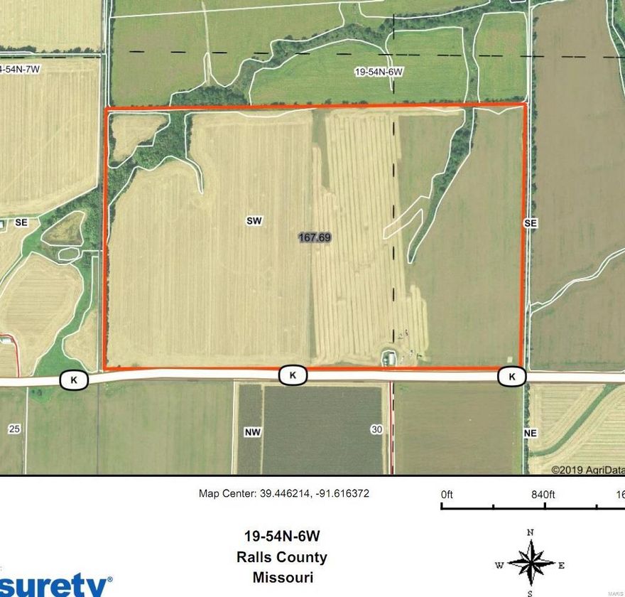 HIGHLY TILLABLE - Investment quality land rarely offered for sale. Soil are Putnam and Mexico! Lays beautifully. 
Awesome producing farm. Crop Share rented for 2020. 
FSA quotes 160.92 in cropland. ARCPLC G/I/F Eligible.
On hard surface, at Mark Twain Lake, Perry, MO