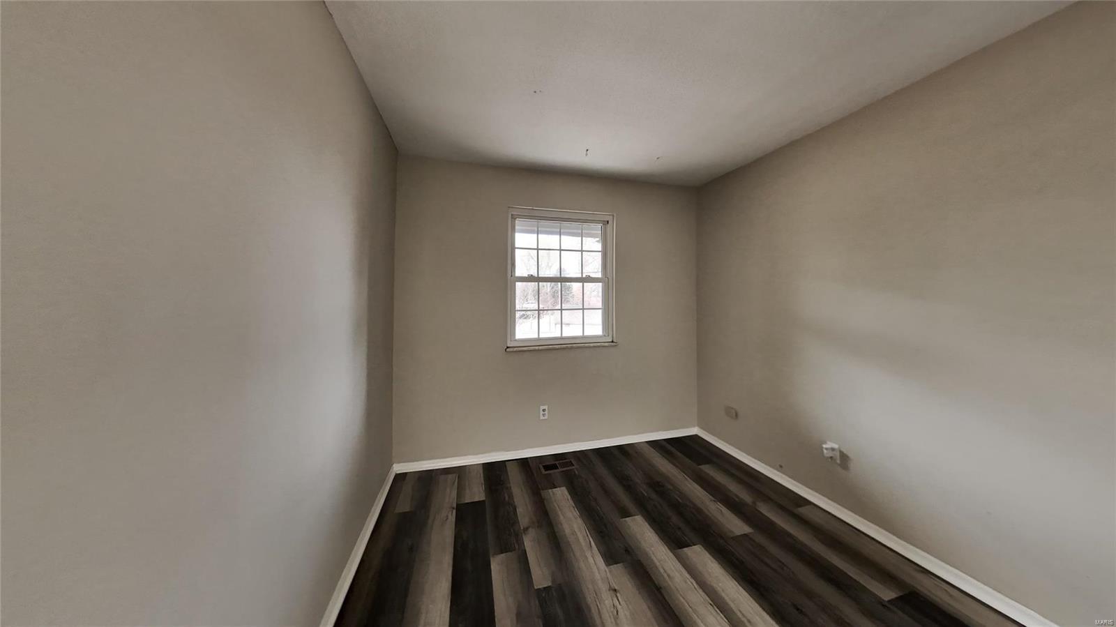 Granada Condo - Residential