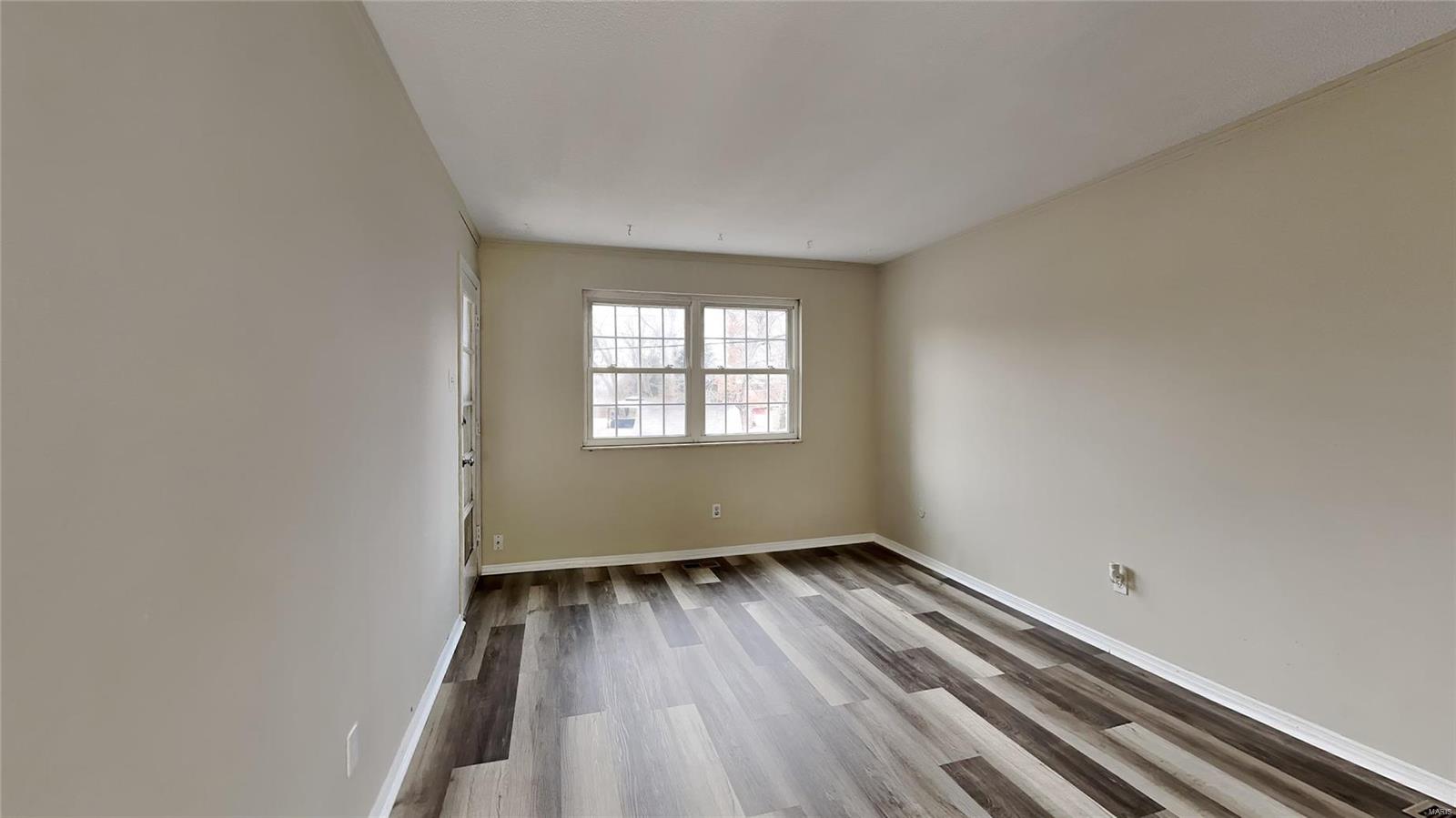 Granada Condo - Residential