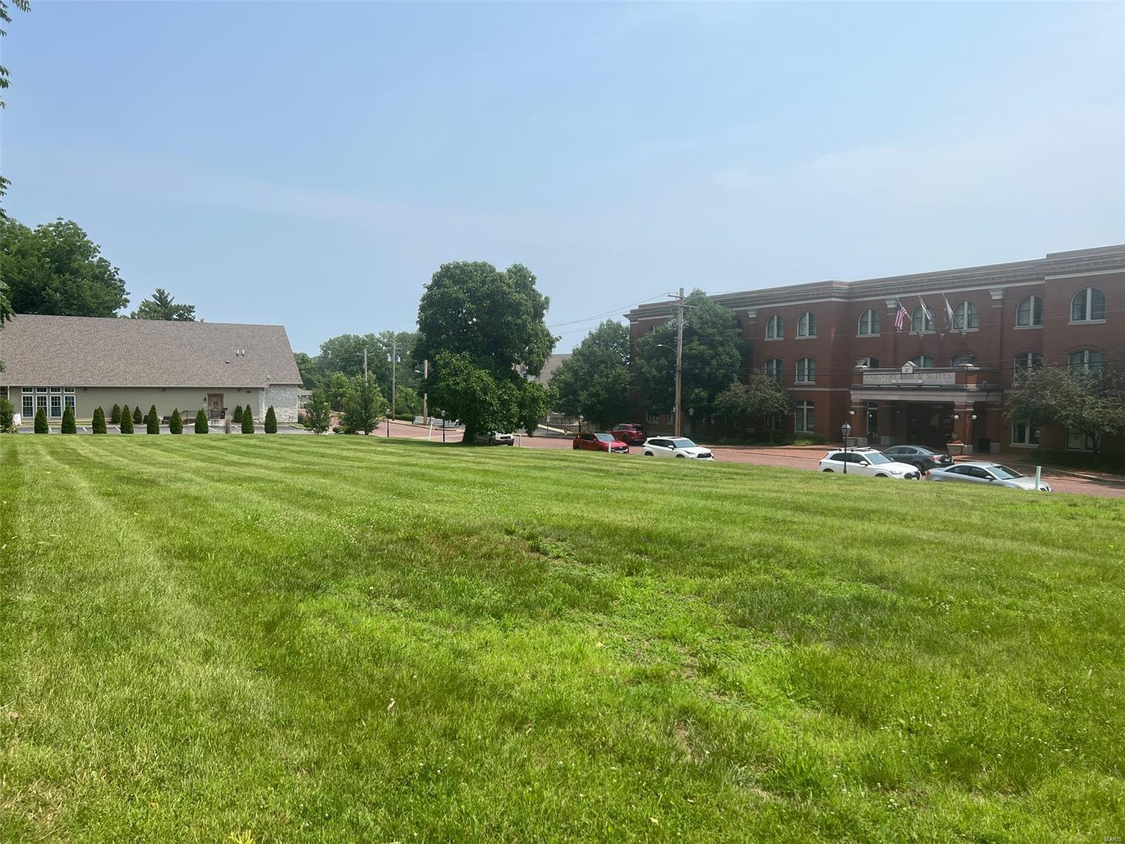 Montgomery Sub - Land