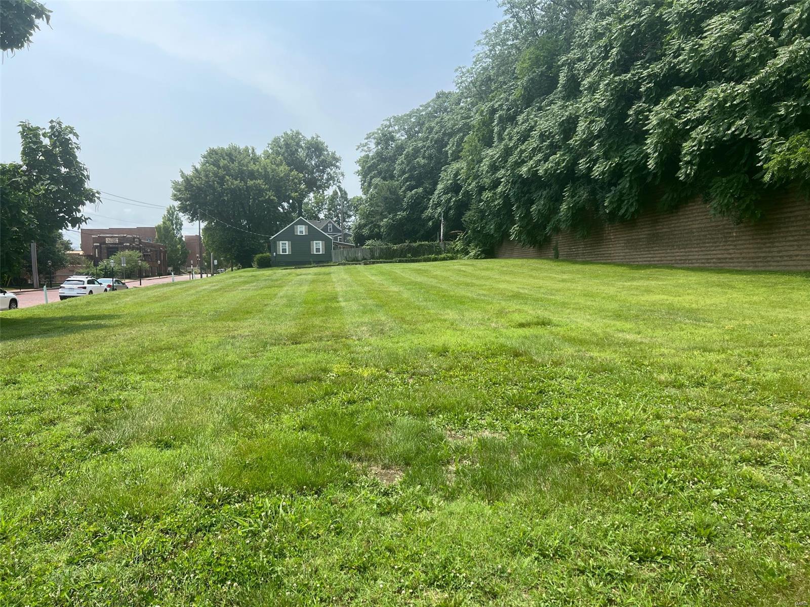 Montgomery Sub - Land