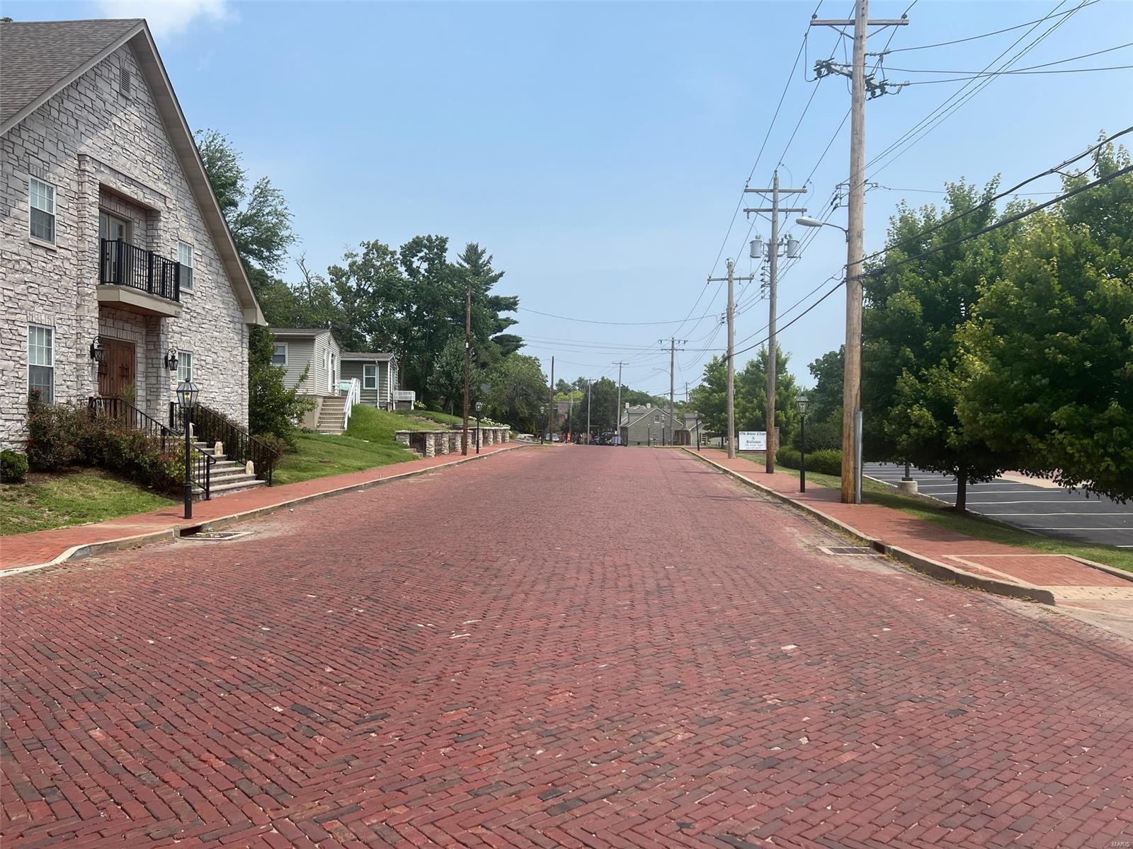 Montgomery Sub - Land