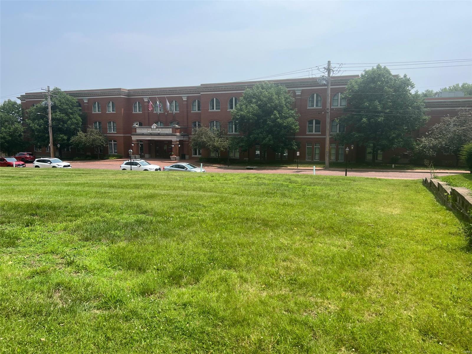 Montgomery Sub - Land