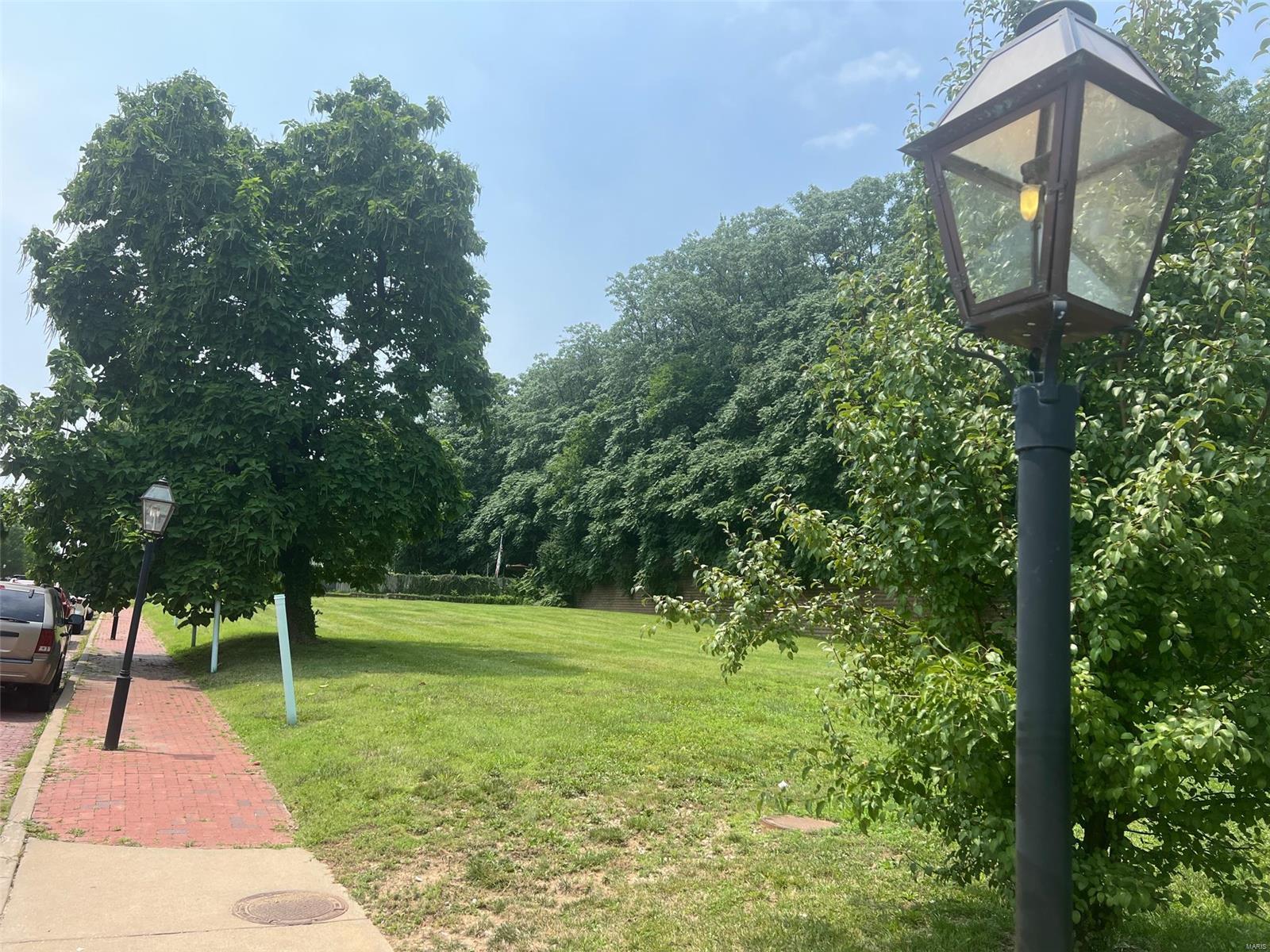 Montgomery Sub - Land