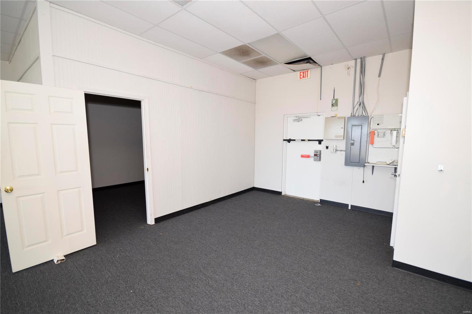 Hillsdale Amd - Commercial Lease