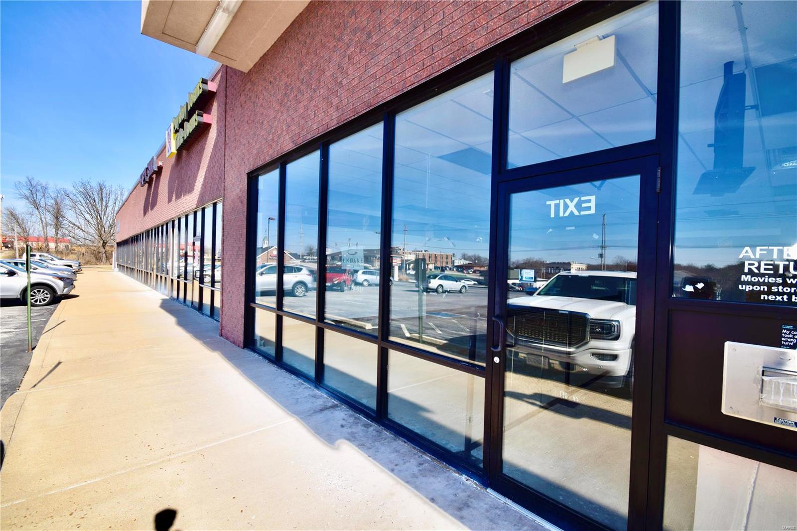 Hillsdale Amd - Commercial Lease