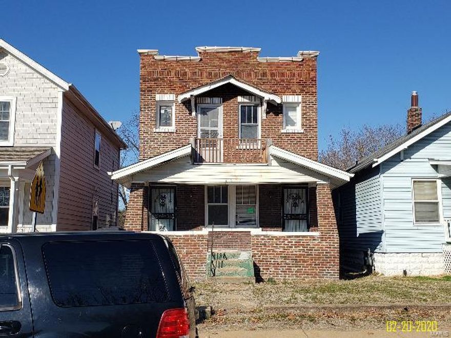 Auction properties are sold AS IS without any guarantee or warranty by seller. Property may be occupied. Please do not trespass. SpecialListingConditions: Foreclosure