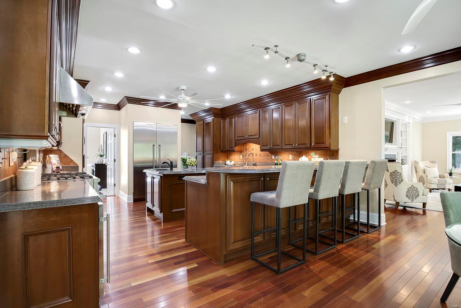 Hickory Woods - Residential