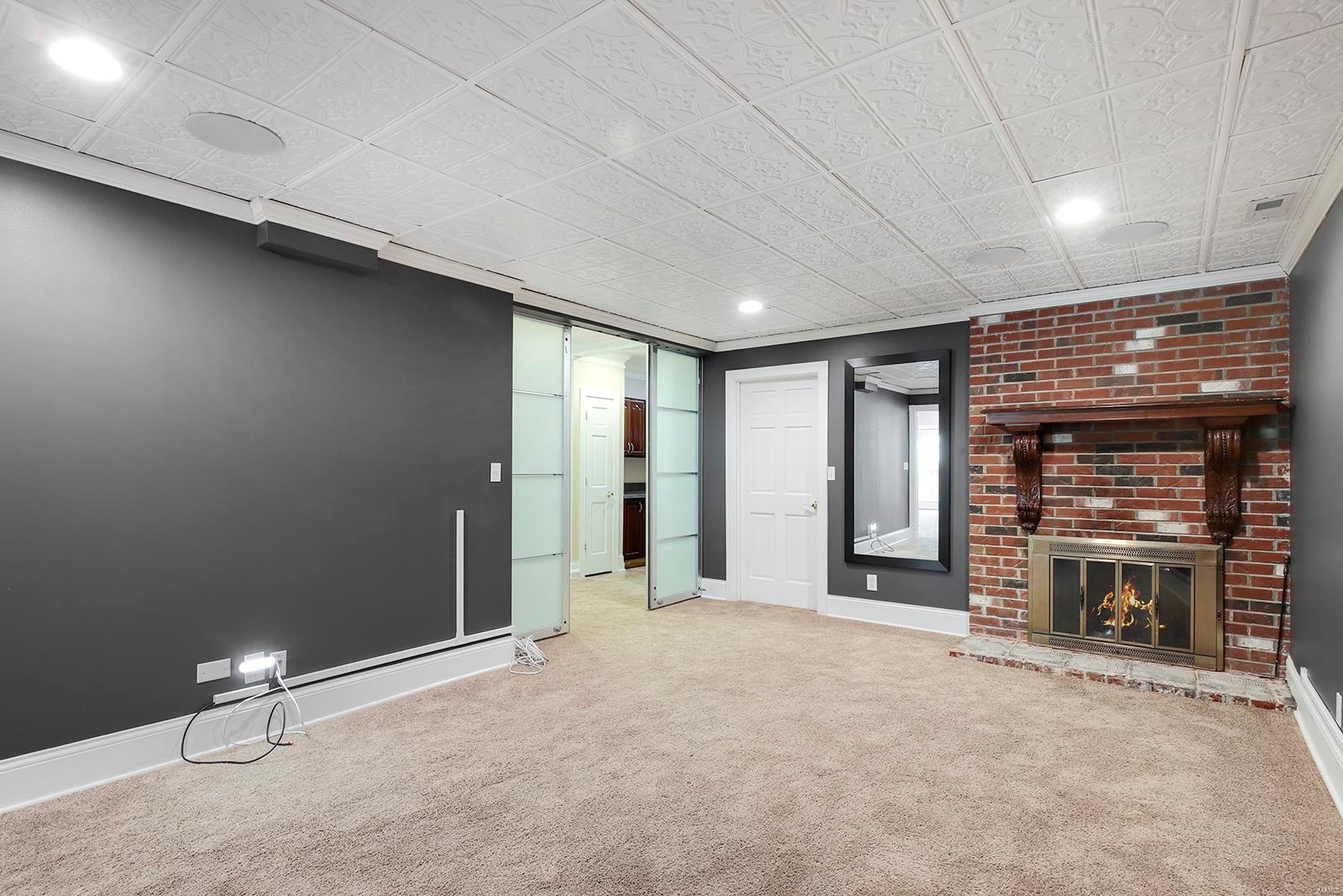 Hickory Woods - Residential