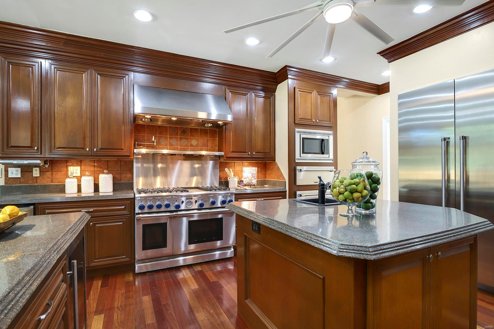 Hickory Woods - Residential