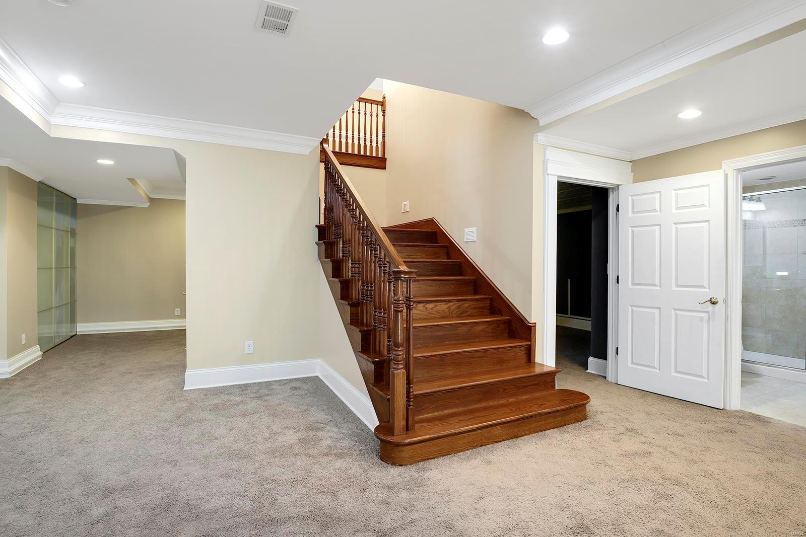 Hickory Woods - Residential