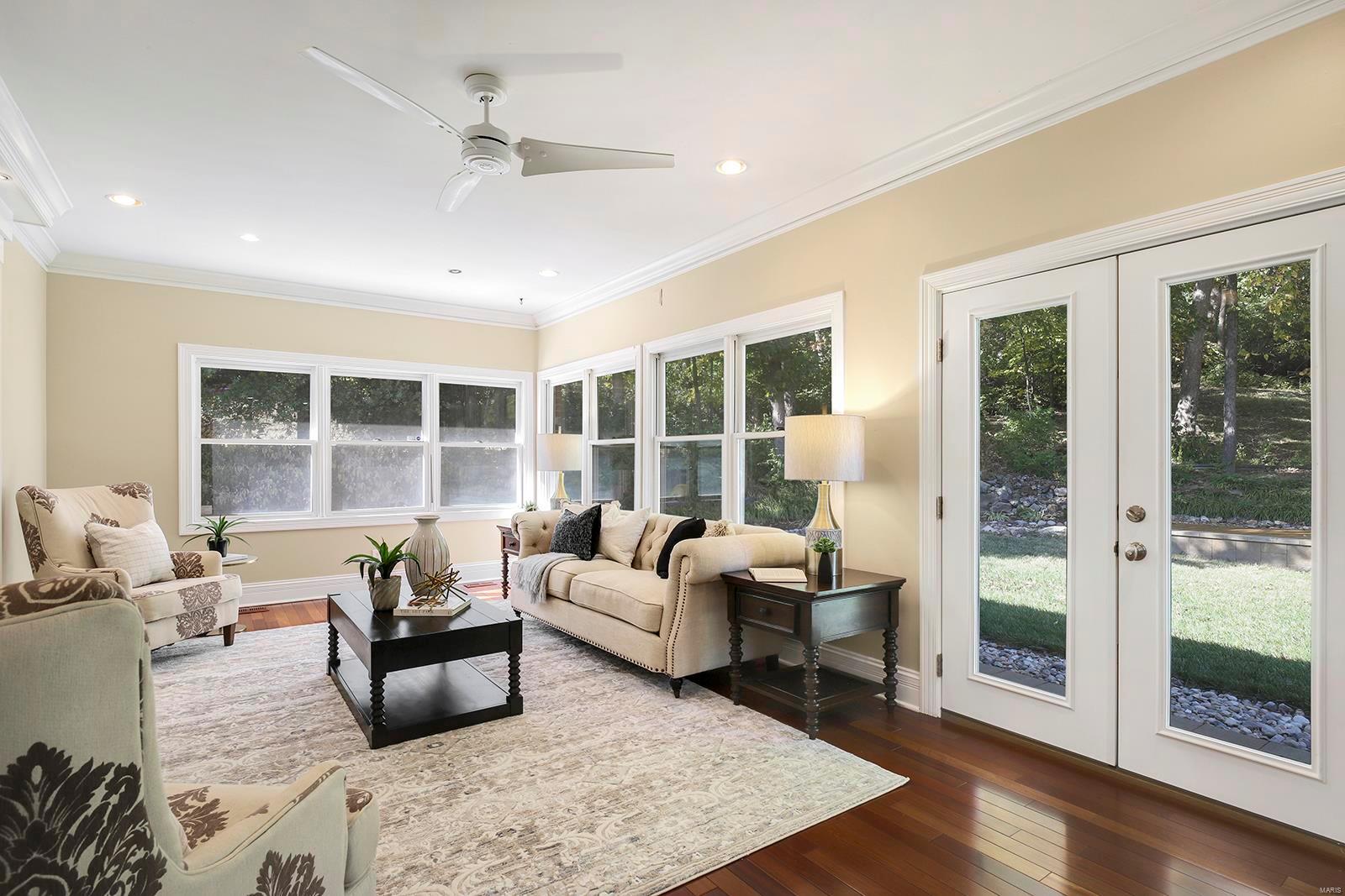 Hickory Woods - Residential