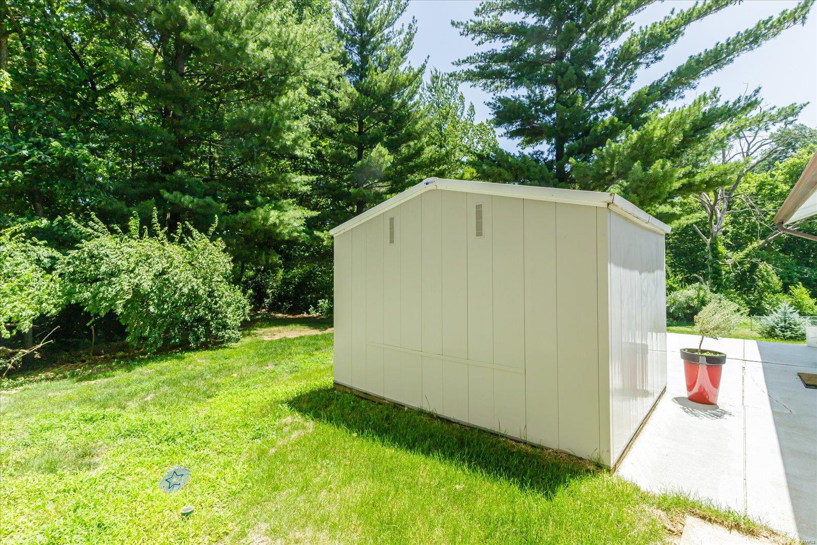 Bluffstone Estate - Residential