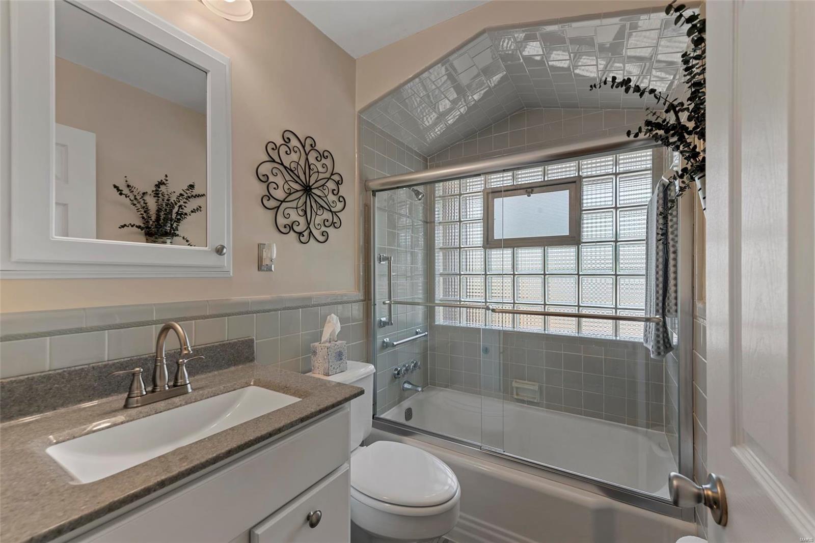 Yorkshire Estates 5 - Residential