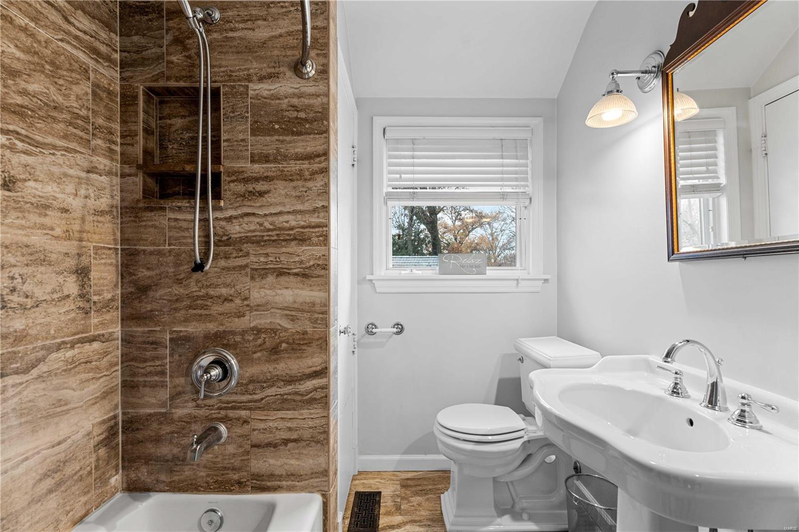 Frontenac - Residential