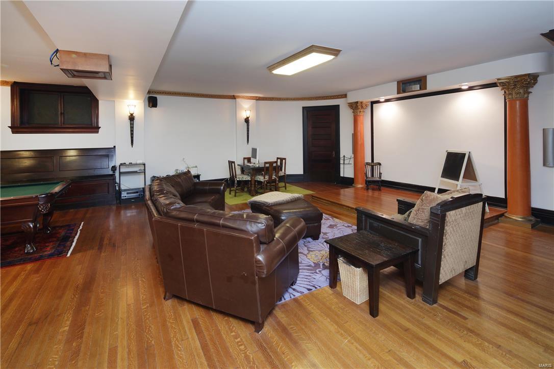 Kingsbury Place - Residential