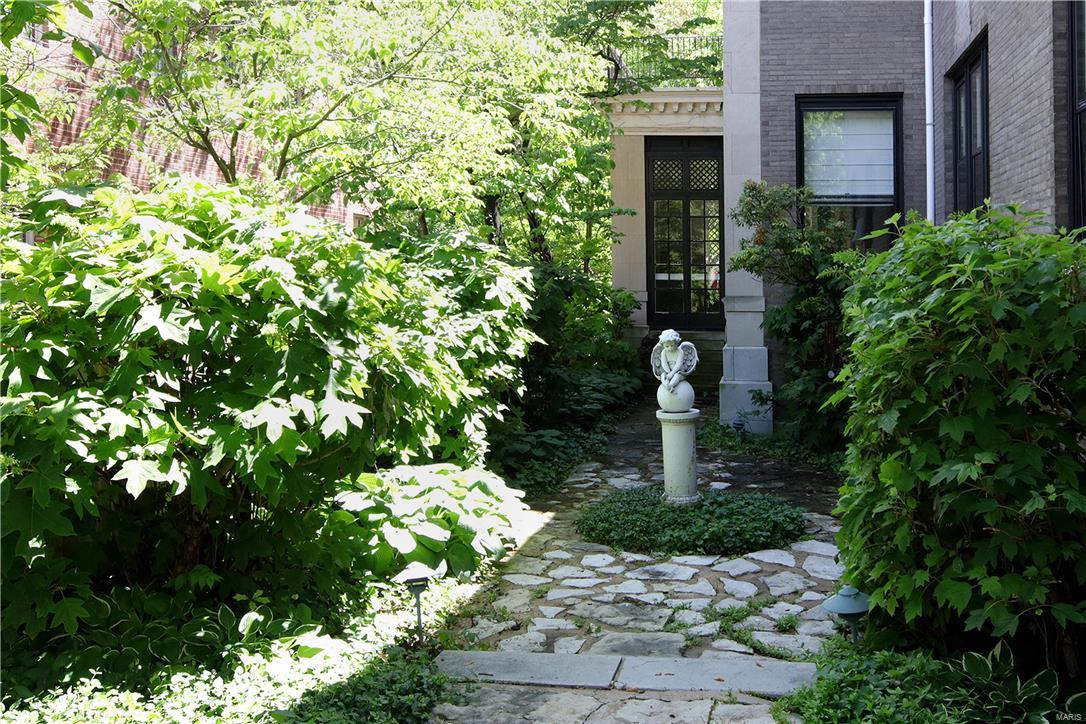 Kingsbury Place - Residential