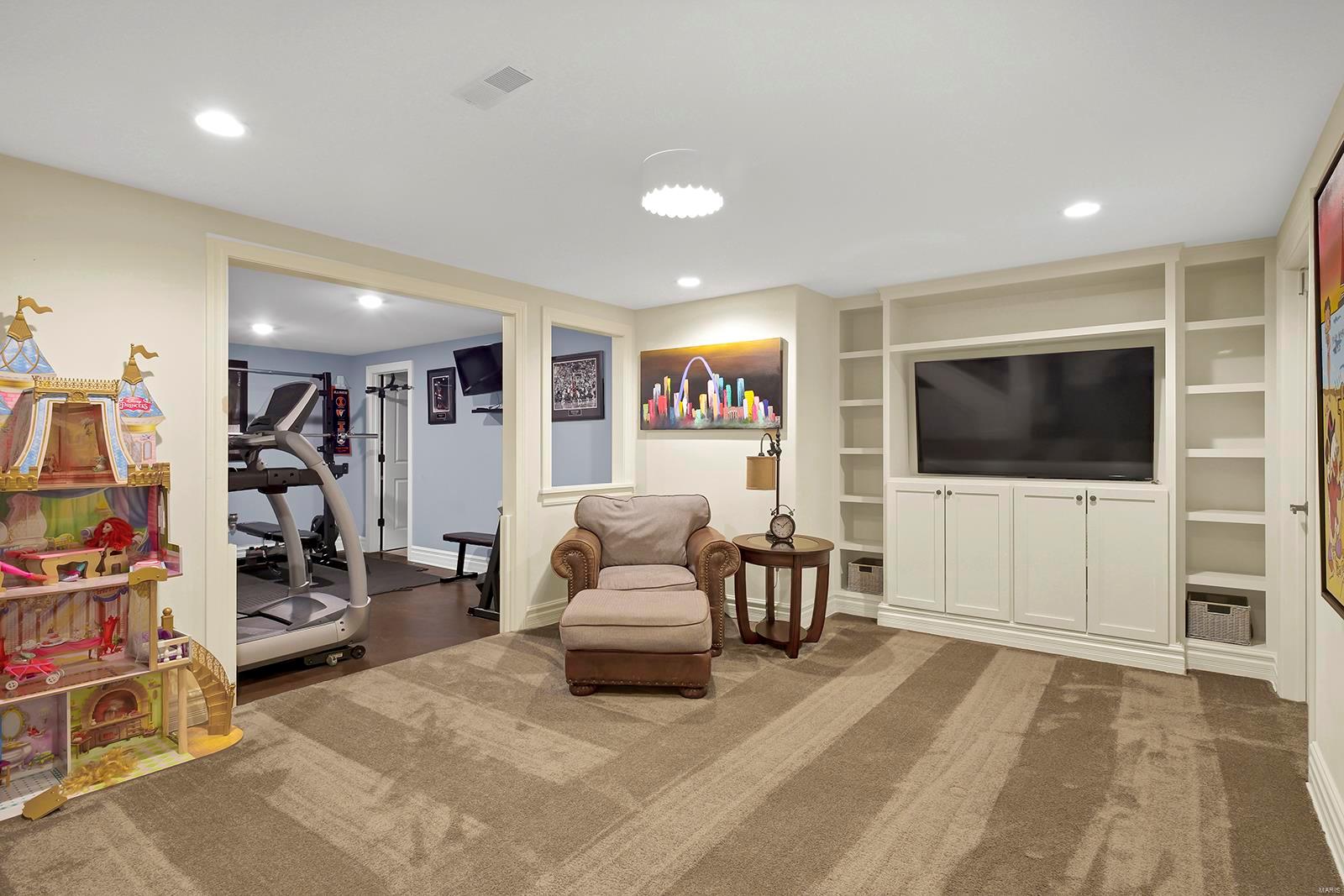 Hickory Hill - Residential