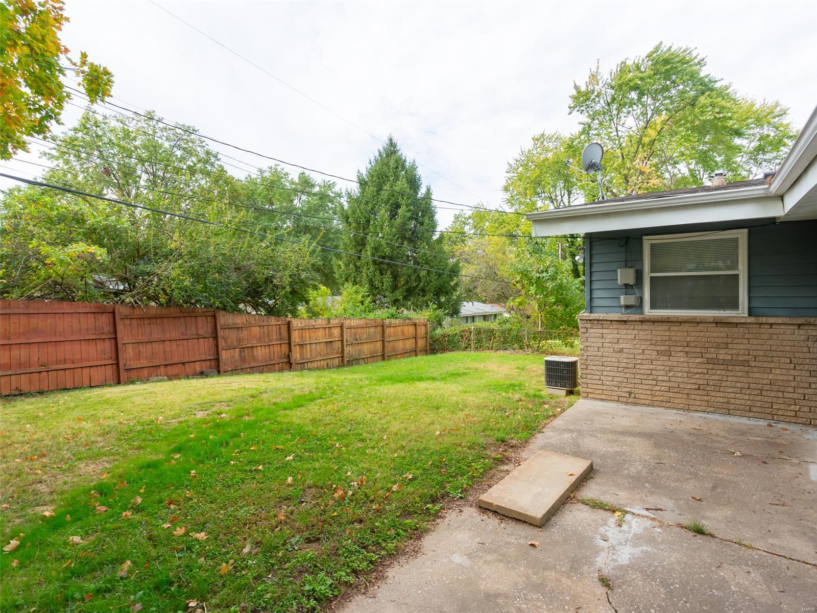 Hathaway Manor 12 - Residential