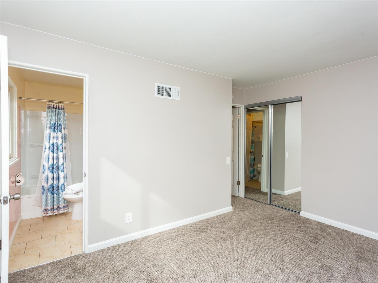 Hathaway Manor 12 - Residential