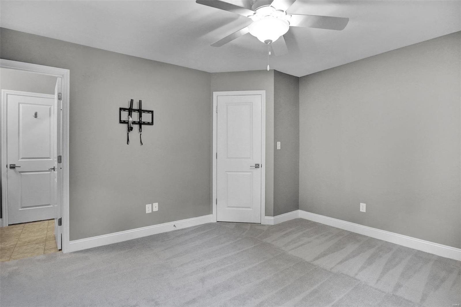 East Hampton Woods - Residential