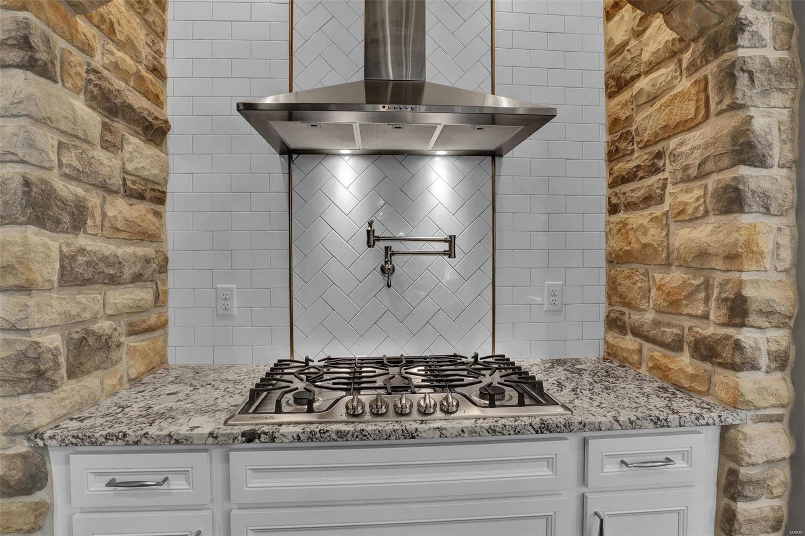 East Hampton Woods - Residential