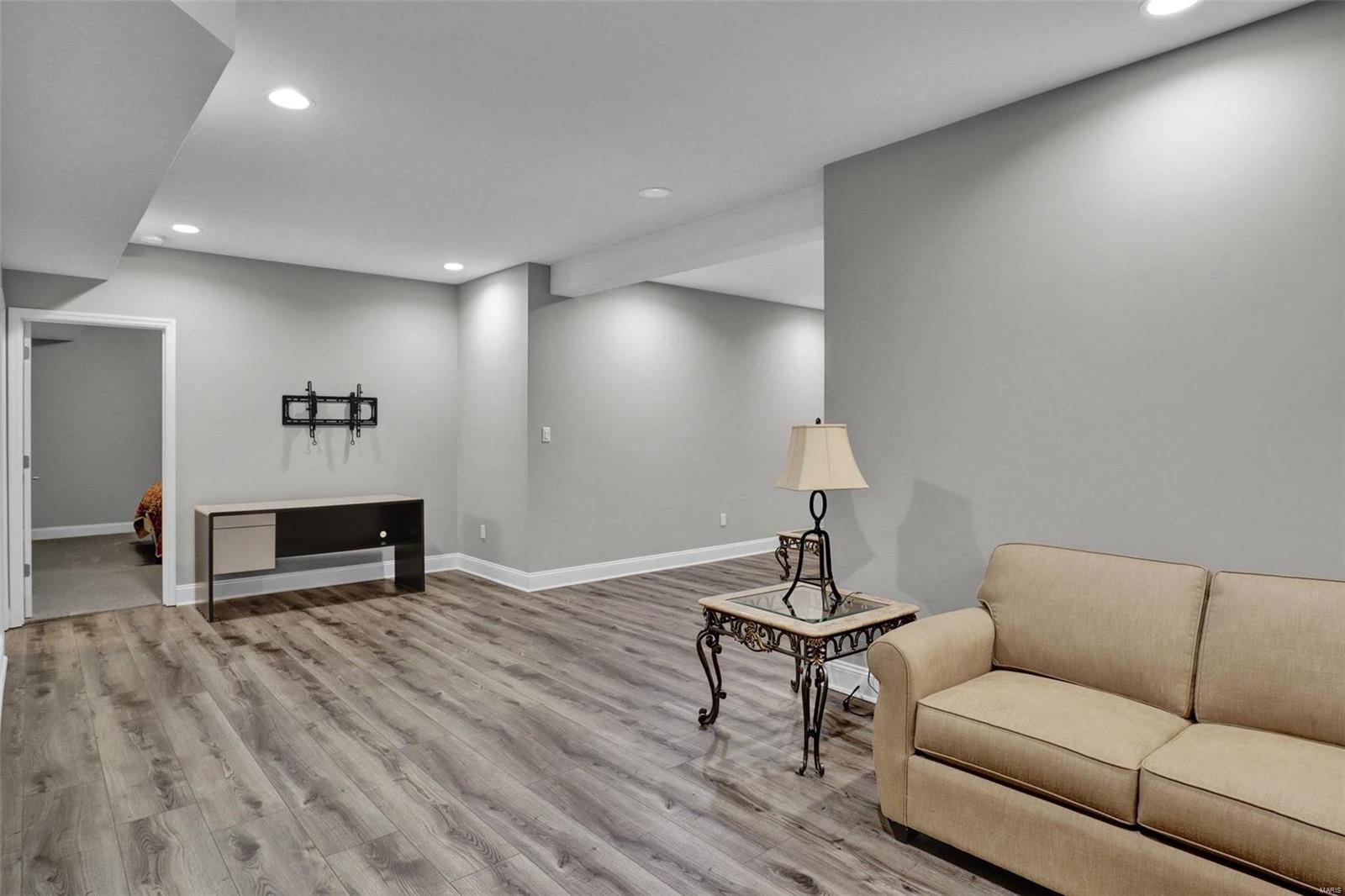 East Hampton Woods - Residential