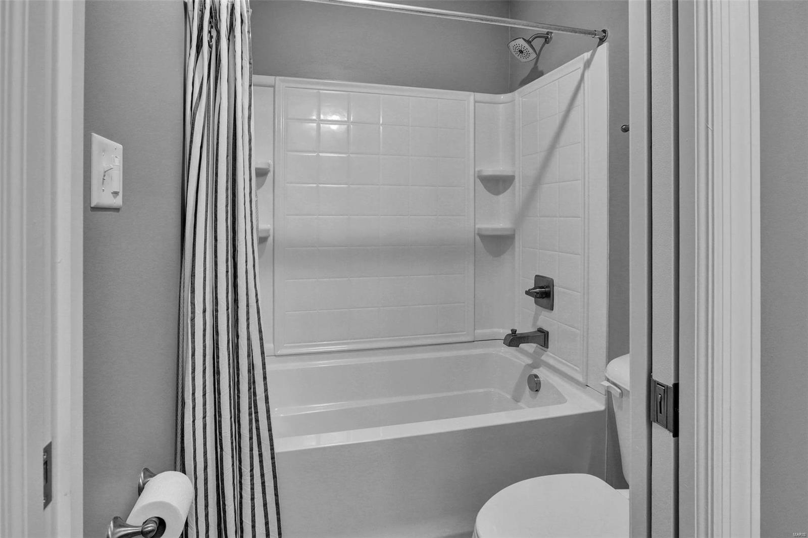 East Hampton Woods - Residential