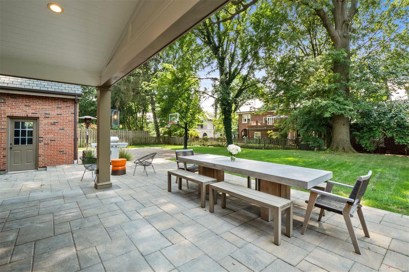 University Hills - Residential