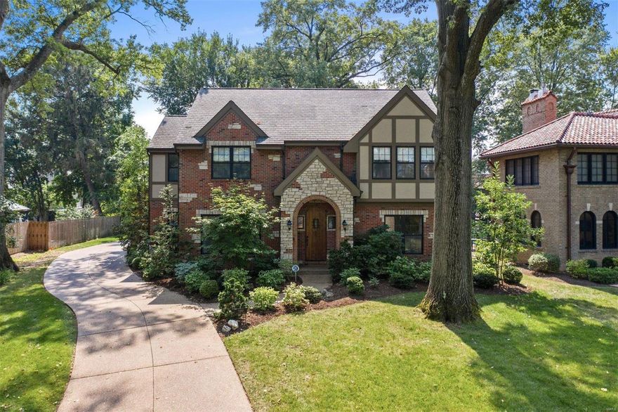 Charming and Spacious Open Floor Plan in the heart of the tree lined University Hills Neighborhood! This 8 year young custom home offers all the Luxuries for Today's Lifestyle, but fits seamlessly into the sophisticated architecture of STL's most beautiful homes. Main floor features all the wonderful gathering spaces you have been looking for; Gourmet kitchen with center island and breakfast bar open to expansive family room with gas FP, built in book shelves and the sought after outdoor covered patio and stone fireplace. Living room, Dining Rm plus butler's pantry. Locker area and laundry room are both conveniently located by the attached garage. Second floor boasts a luxury master suite with spacious marble bathroom and walk in closet PLUS BONUS room perfect for hangout or office! 3 additional bedrooms and two bathrooms. Finished deep pour LL offers additional family room, a 5th bdrm and full bath for private guest suite. Level and Private backyard. This is the one!! Additional Rooms: Mud Room