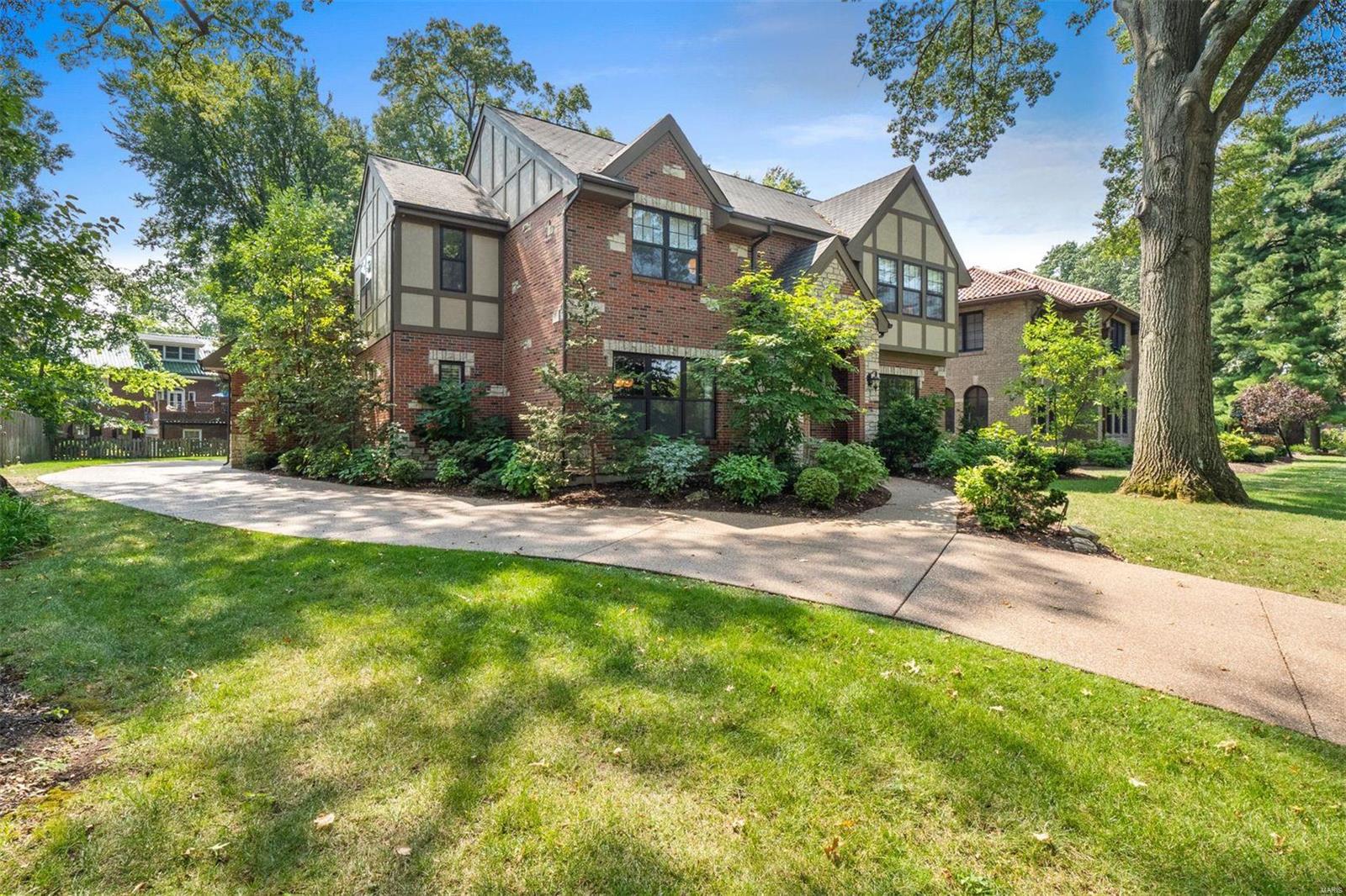 University Hills - Residential