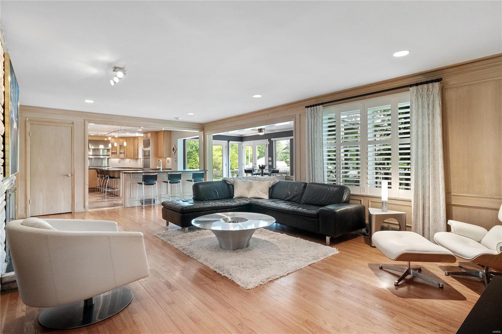 Country Aire 3 - Residential