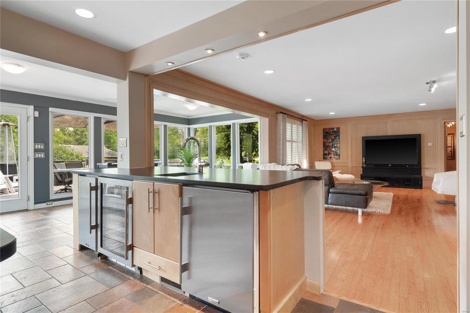 Country Aire 3 - Residential