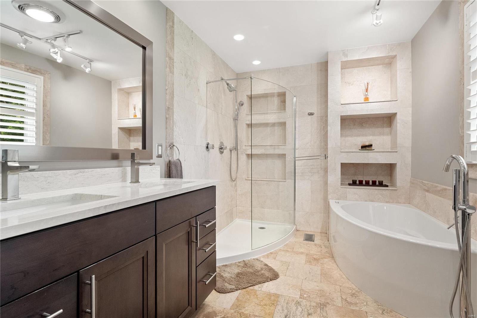 Country Aire 3 - Residential