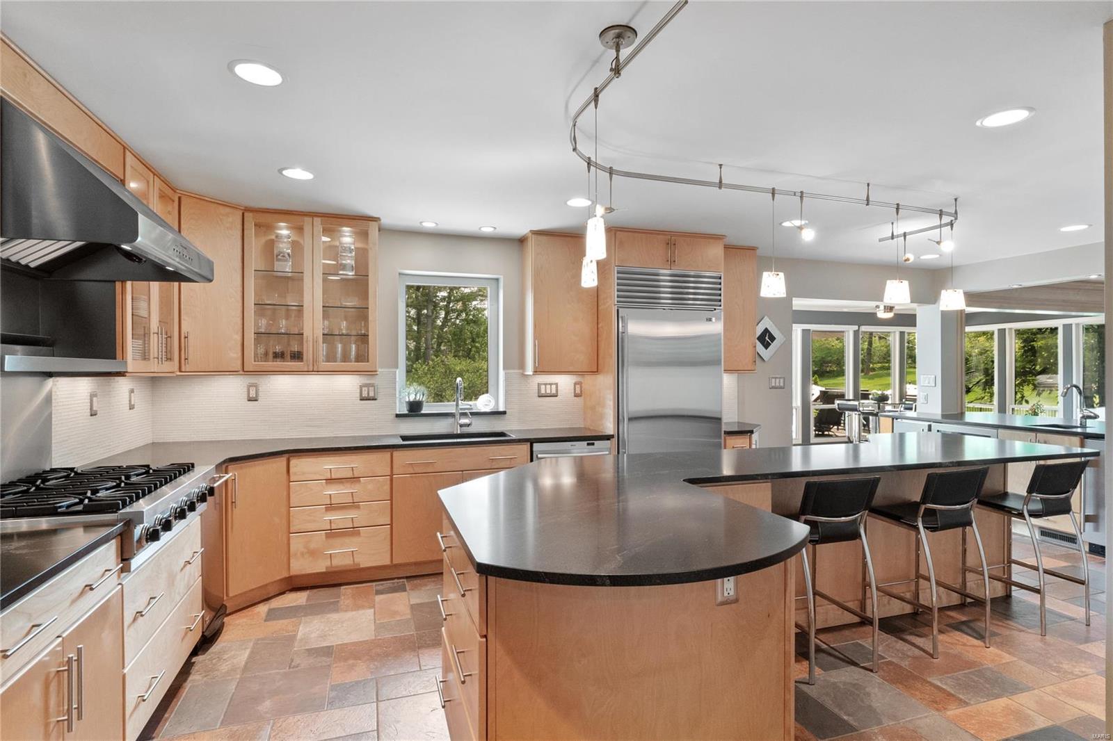 Country Aire 3 - Residential