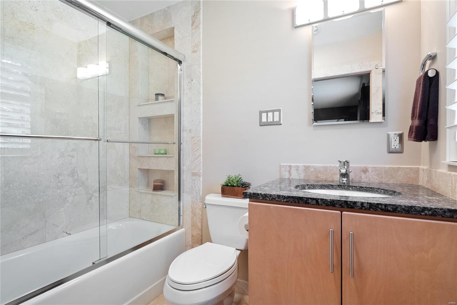 Country Aire 3 - Residential