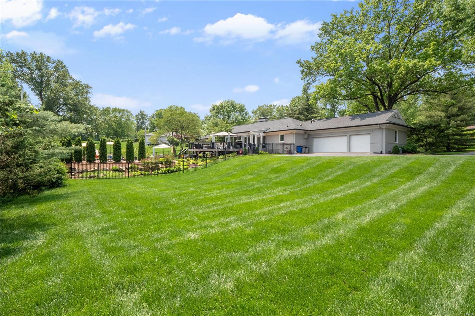 Country Aire 3 - Residential