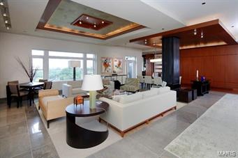 Residence At 800 S Hanley A Condo - Residential