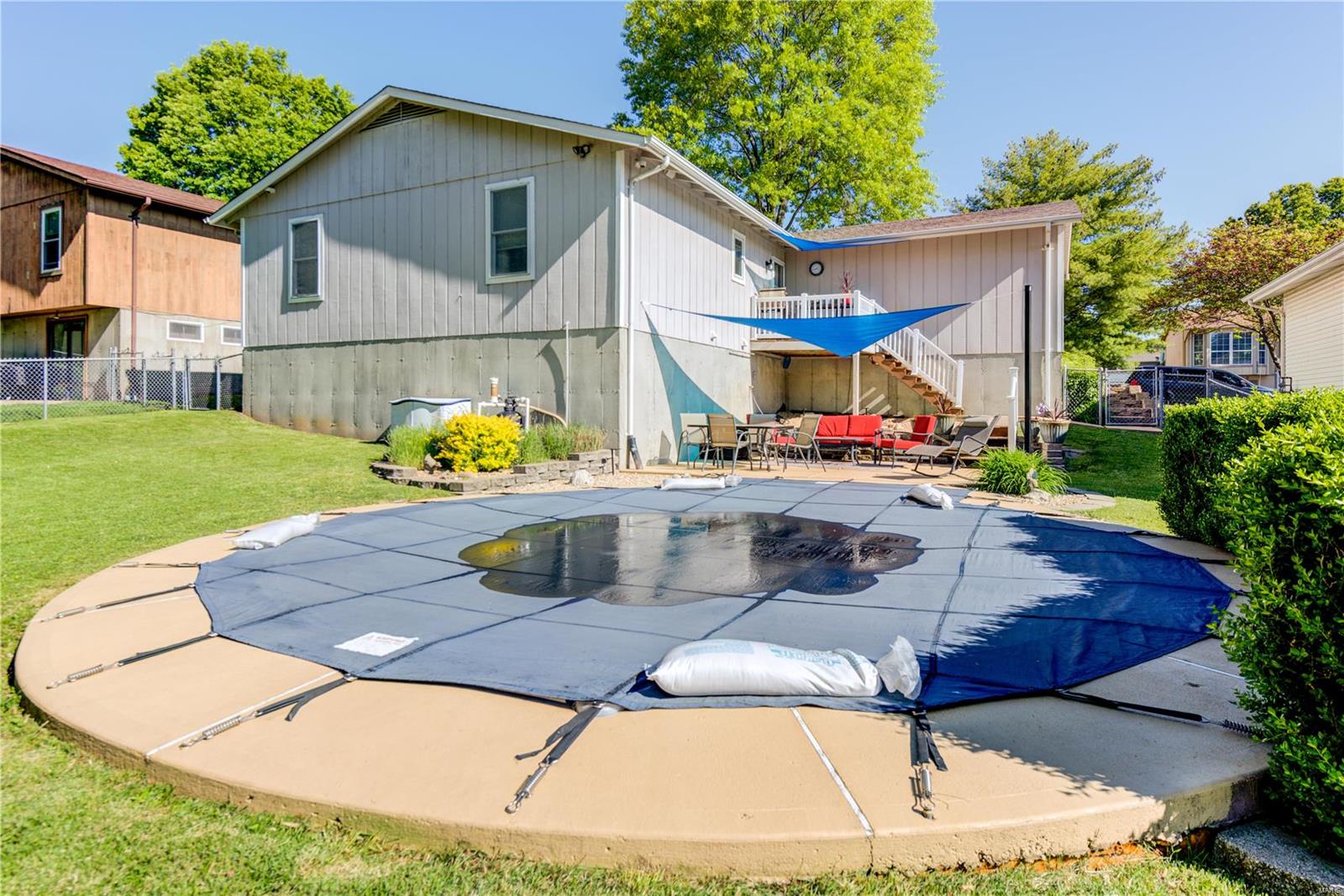 Shelley Manor 02 - Residential