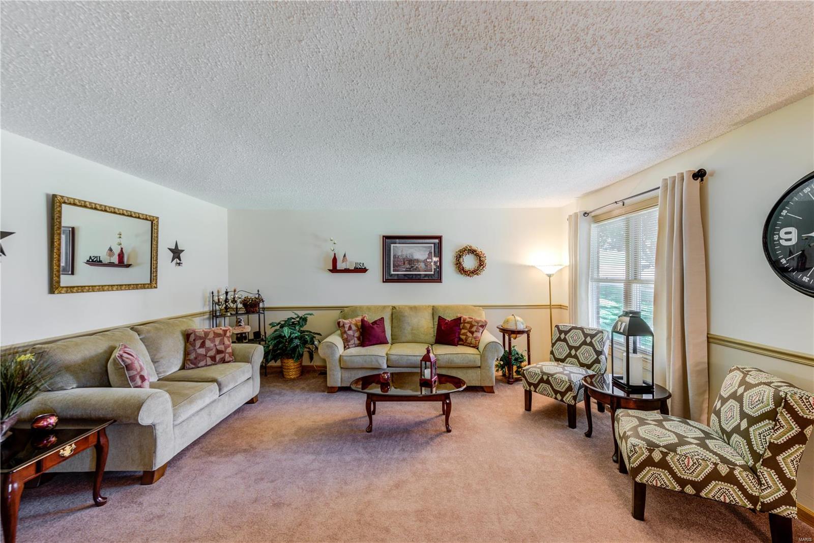 Shelley Manor 02 - Residential